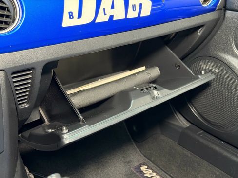 Used 2006 MAZDA MX-5 Miata Sport image 26