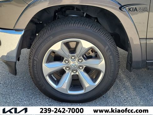 Used 2021 RAM 1500 Limited image 5