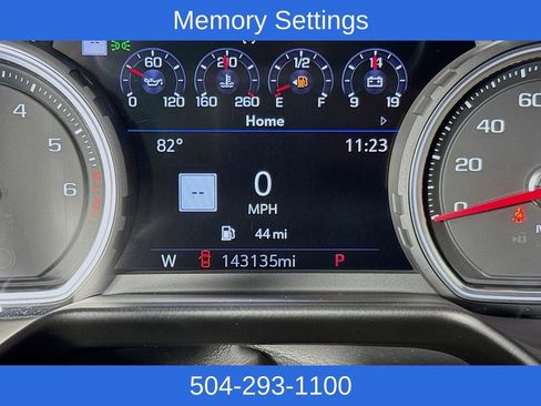 Used 2021 Chevrolet Tahoe Premier w/ Premium Package image 12