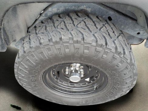 Used 1997 Jeep Wrangler SE AWD/4WD image 7
