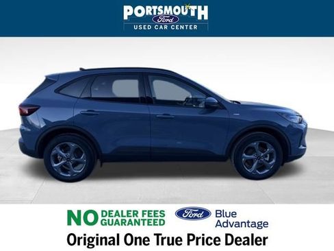 Certified 2025 Ford Escape ST-Line Select w/ Tech Pack #1 image 6
