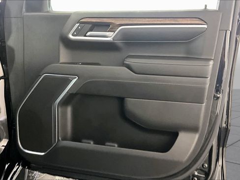 Used 2023 GMC Sierra 1500 Elevation AWD/4WD image 22