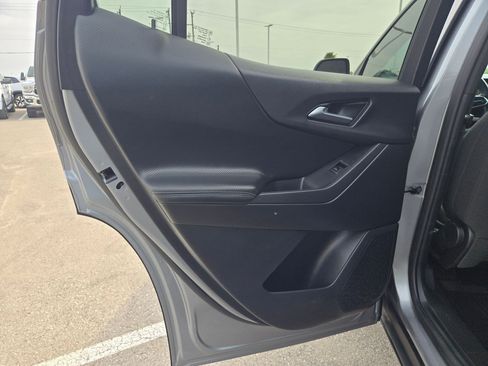 Used 2025 Chevrolet Equinox LT image 14