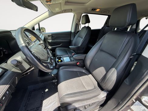 Used 2025 Honda Odyssey EX-L image 10