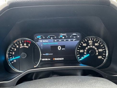 Used 2016 Ford F150 Lariat image 12