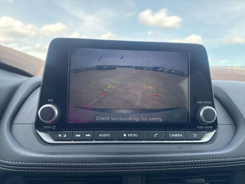 Certified 2023 Nissan Rogue SV w/ SV Premium B Package FWD image 44