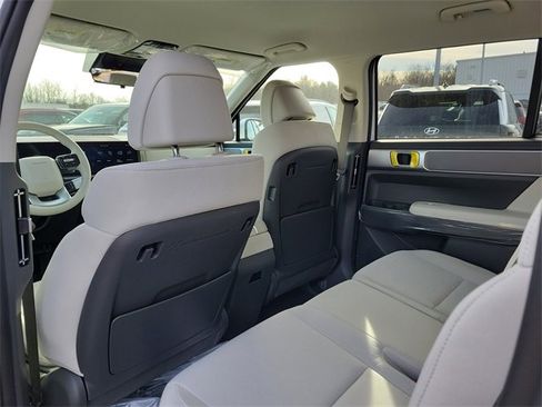 New 2026 Hyundai Santa Fe SE image 14