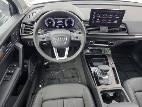Used 2023 Audi Q5 2.0T Premium Plus w/ Premium Plus Package AWD/4WD image 13