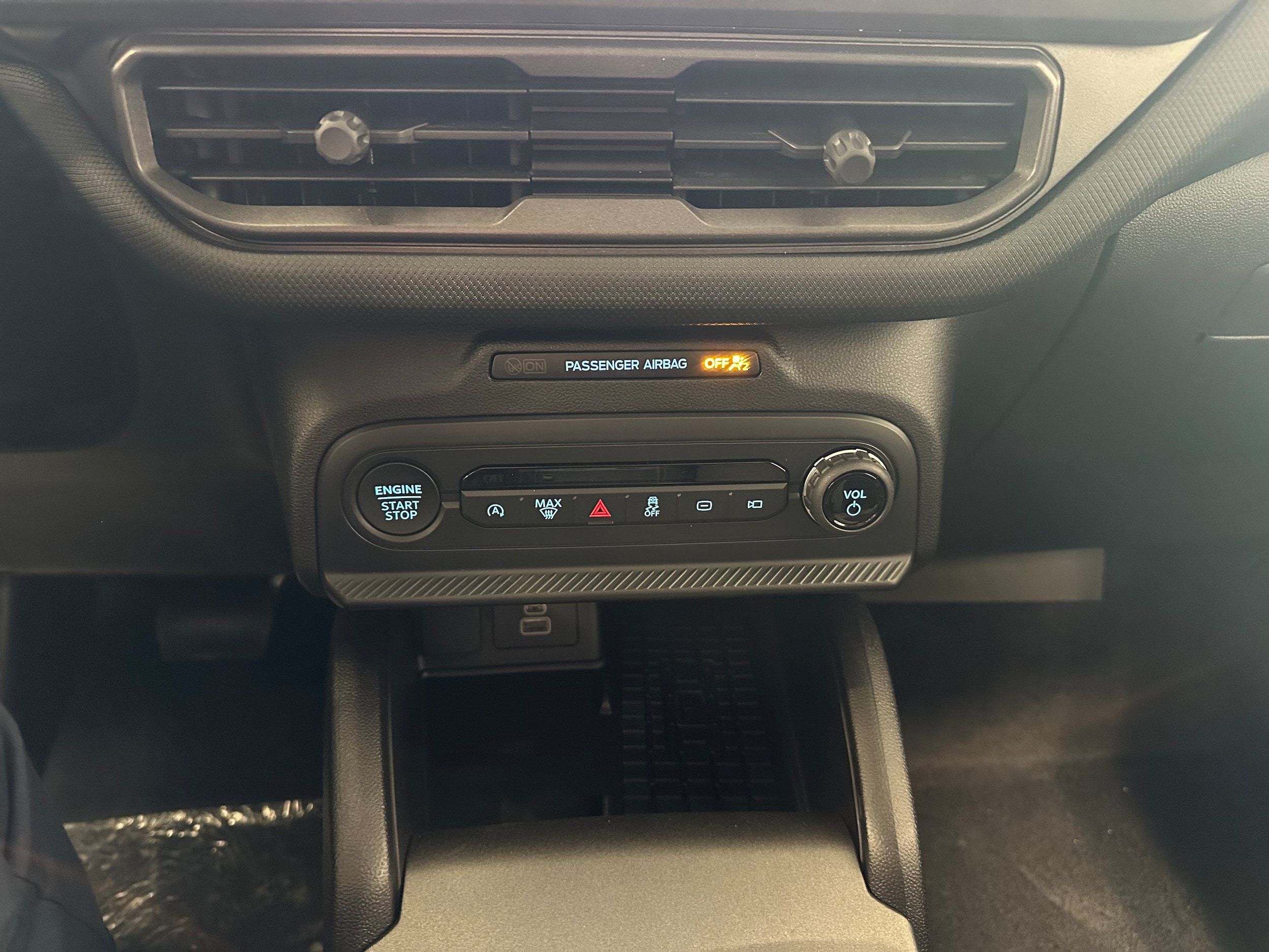 New 2025 Ford Bronco Sport Big Bend w/ Convenience Package AWD/4WD image 19