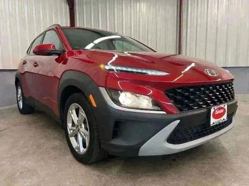 Used 2022 Hyundai Kona SEL w/ Convenience Package image 12