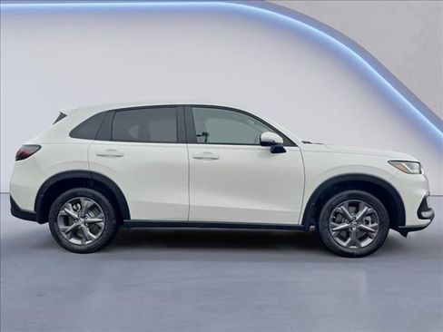 New 2026 Honda HR-V LX image 6
