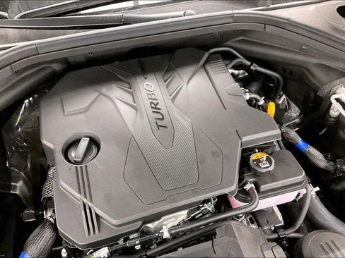 New 2026 Genesis GV70 2.5T AWD/4WD image 13