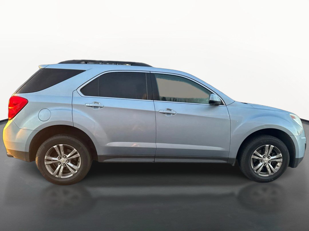 Used 2015 Chevrolet Equinox LT w/ Driver Convenience Package AWD/4WD image 2