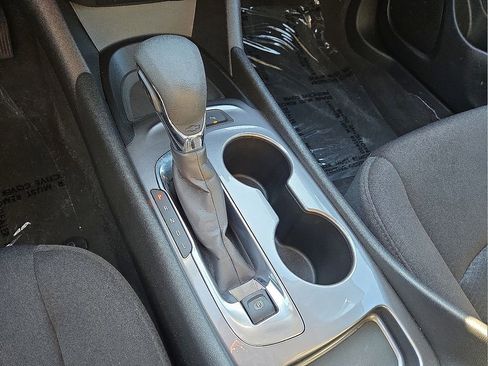 Used 2024 Chevrolet Malibu LS image 29