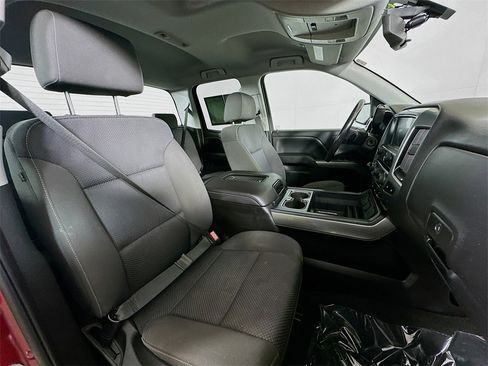 Used 2018 Chevrolet Silverado 1500 LT w/ All Star Edition image 11