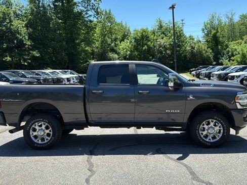 Used 2024 RAM 2500 Laramie w/ Safety Group AWD/4WD image 5