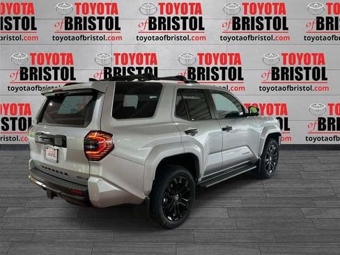 New 2026 Toyota 4Runner 4WD image 3