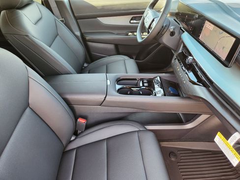 New 2026 Nissan Murano SL image 12