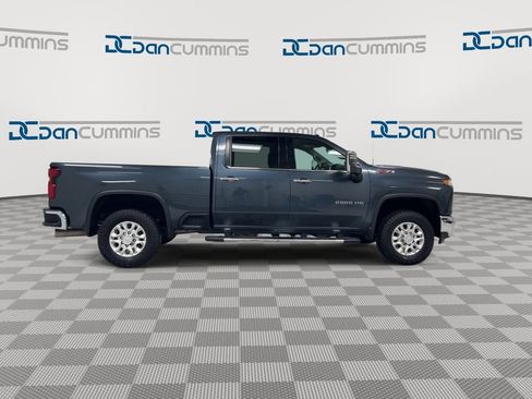 Used 2020 Chevrolet Silverado 2500 LTZ w/ LTZ Plus Package image 9