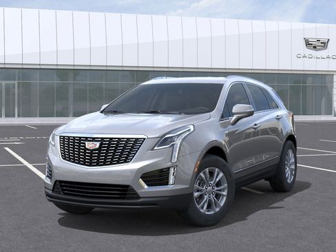 New 2025 Cadillac XT5 Luxury image 6