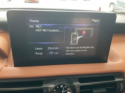 Used 2025 Lexus IS 350 F Sport RWD image 17