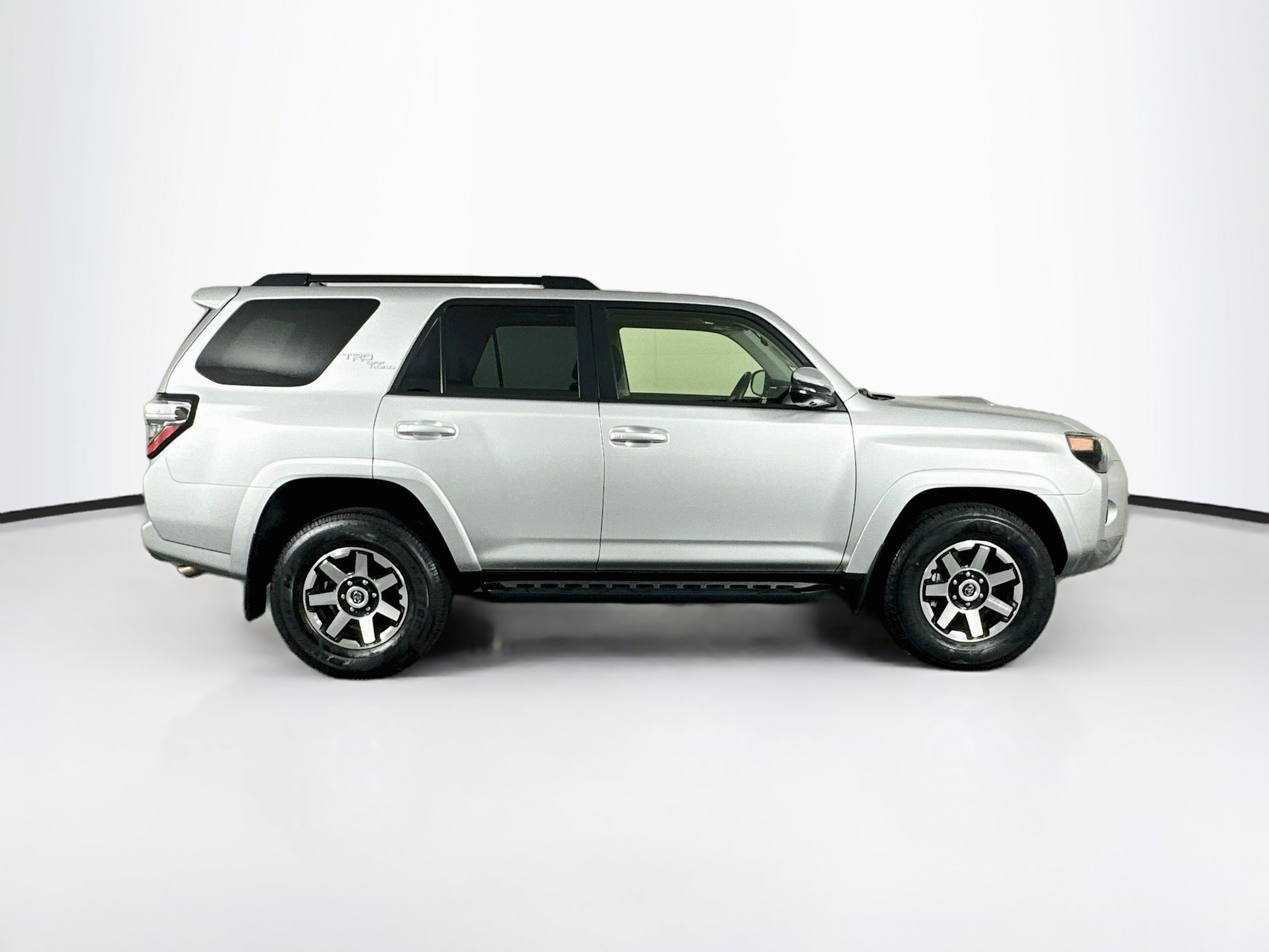 Used 2024 Toyota 4Runner TRD Off-Road Premium w/ Off Road Premium Plus Package AWD/4WD image 10
