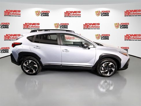 Certified 2024 Subaru Crosstrek 2.5i Limited w/ Crosstrek Mirror Package image 17