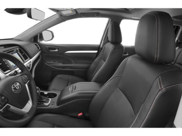 Used 2019 Toyota Highlander XLE FWD image 9