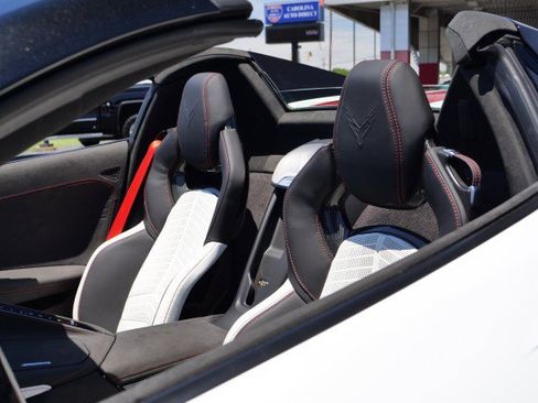 Used 2023 Chevrolet Corvette Z06 RWD image 66