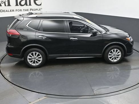 Used 2019 Nissan Rogue SV AWD/4WD image 38