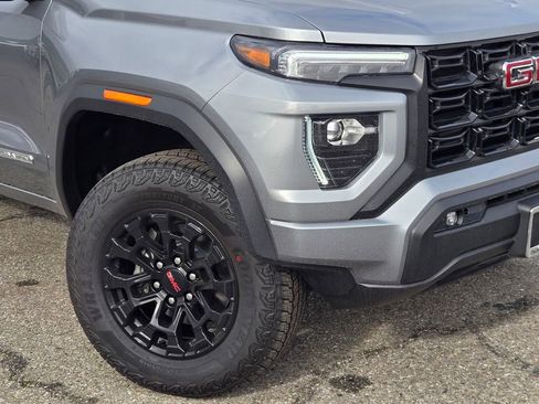 New 2026 GMC Canyon Elevation w/ Convenience Package image 9