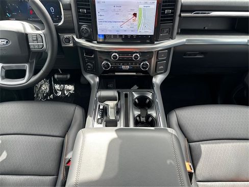 New 2025 Ford F150 Lariat w/ Equipment Group 501A Mid image 19
