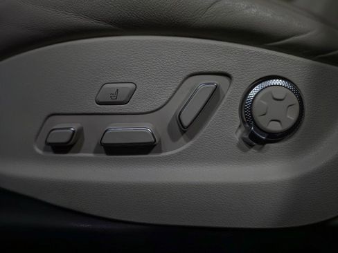 Used 2021 Genesis GV80 3.5T w/ Advanced Package 06 image 33