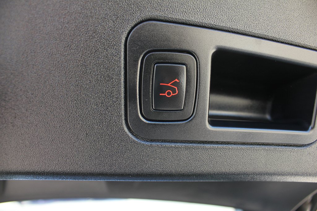 Used 2013 Tesla Model S RWD image 41