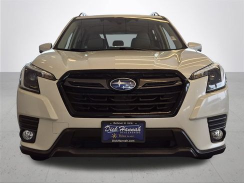 Used 2022 Subaru Forester Limited AWD/4WD image 3