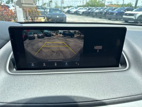 Used 2023 Acura MDX SH-AWD w/ Technology Package image 32