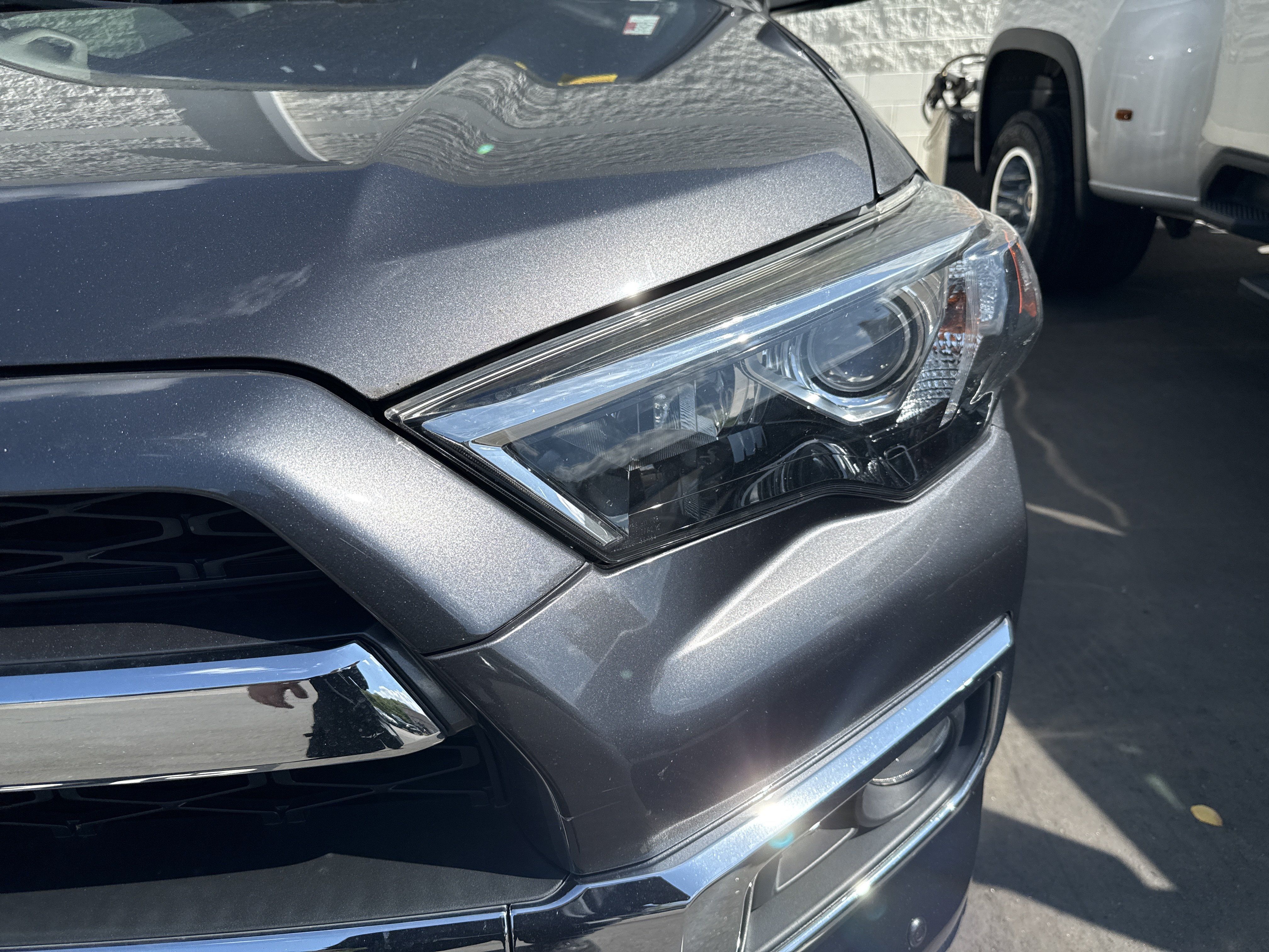 Used 2019 Toyota 4Runner Limited AWD/4WD image 10