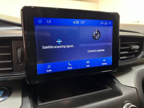 Used 2020 Ford Explorer XLT w/ Comfort Package image 24