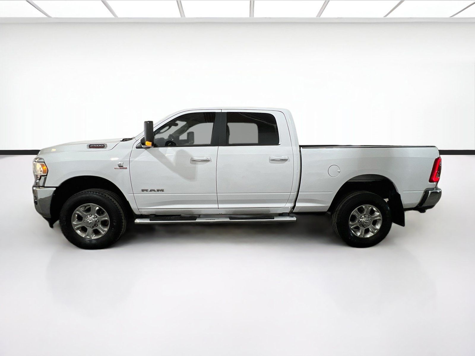 Used 2020 RAM 2500 Big Horn w/ Level 2 Equipment Group AWD/4WD image 22