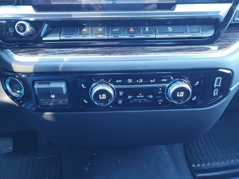 New 2026 GMC Sierra 1500 Elevation w/ X31 Off-Road Package AWD/4WD image 29