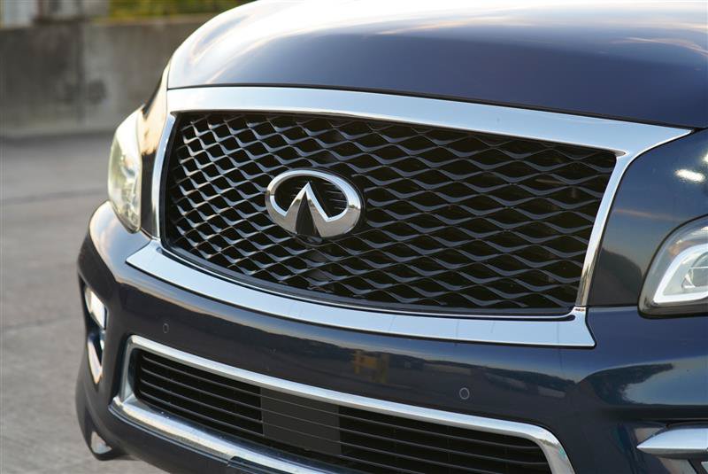Used 2015 INFINITI QX80 4WD w/ 22" Wheel Package image 25