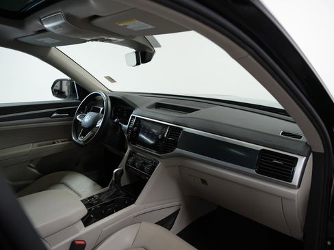 Used 2022 Volkswagen Atlas SEL Premium AWD/4WD image 20