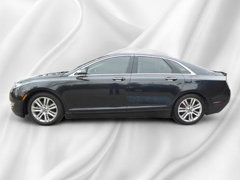 Used 2014 Lincoln MKZ w/ Equipment Group 101A Select image 7