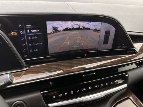 Certified 2024 Cadillac Escalade Sport Platinum image 20