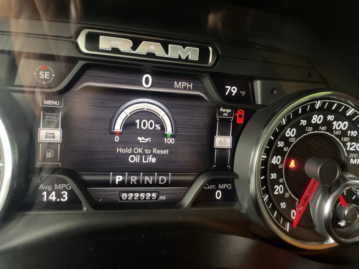 Used 2023 RAM 1500 Big Horn AWD/4WD image 9