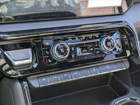 Used 2024 GMC Sierra 1500 AT4 w/ Technology Package image 15