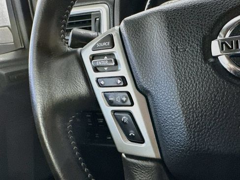 Used 2018 Nissan Titan PRO-4X w/ Pro-4x Convenience Package AWD/4WD image 25