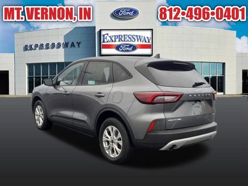 Used 2025 Ford Escape Active AWD/4WD image 9