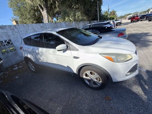 Used 2013 Ford Escape SE FWD image 3