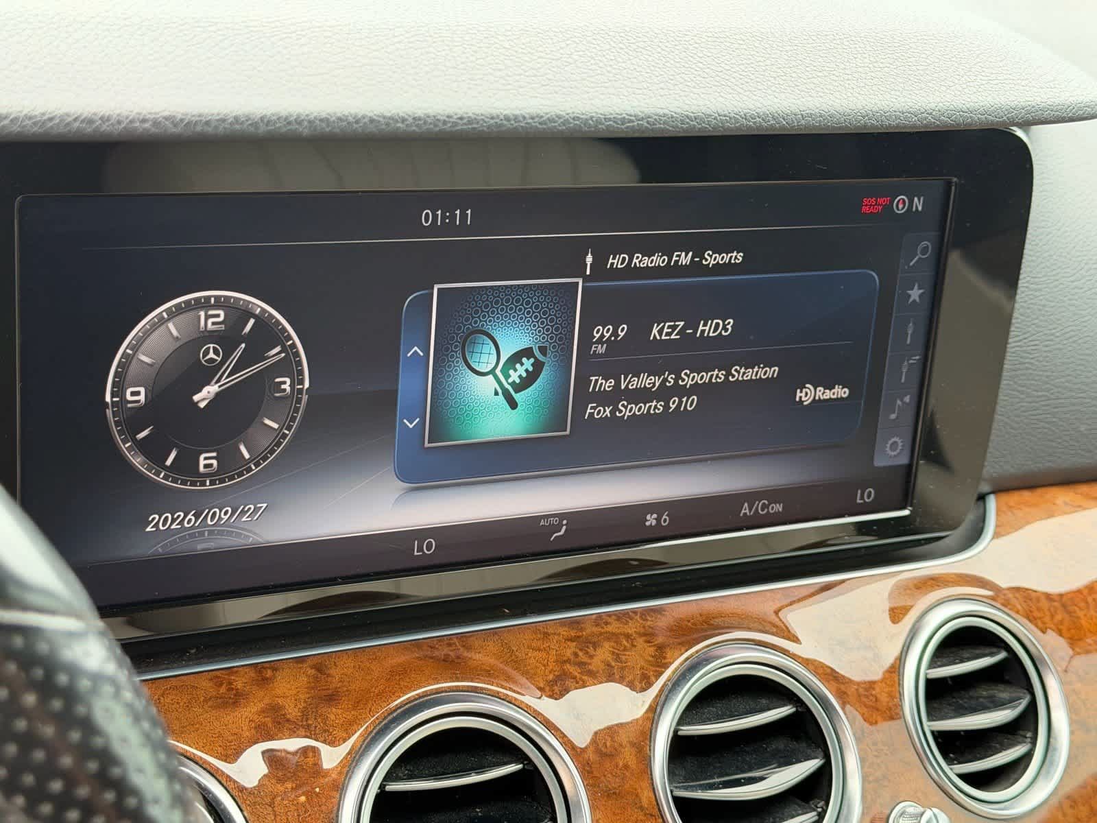 Used 2017 Mercedes-Benz E 300 image 31